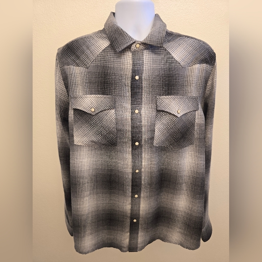NWT Frye Mens Plaid Flannel Long Sleeve Button Down Shirt